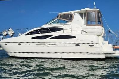 BOATZON | Cruisers Yachts 405 Motor Yacht 2004 BOATZON | Cruisers Yachts 405 Motor Yacht 2004