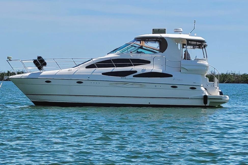 2006 Cruisers Yachts 415 Express Motoryacht - Sold Boat