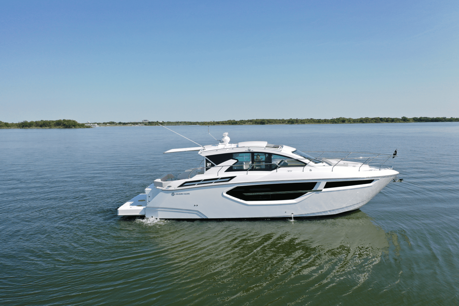 Cruisers Yachts 42 Cantius 2025