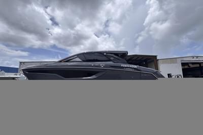 BOATZON | Cruisers Yachts 42 GLS 2023