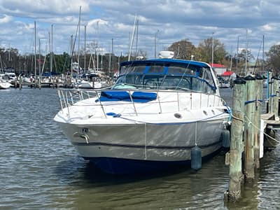 BOATZON | Cruisers Yachts 4270 Express 1998