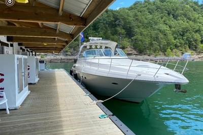BOATZON | Cruisers Yachts 4370 Express 2003