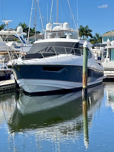 BOATZON | Cruisers Yachts 45 CANTIUS 2017 BOATZON | Cruisers Yachts 45 CANTIUS 2017