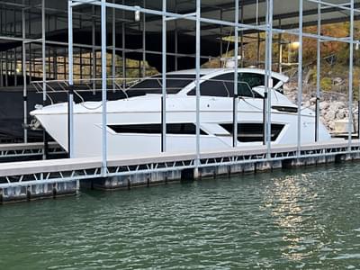 BOATZON | Cruisers Yachts 46 Cantius 2020