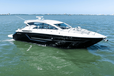 BOATZON | Cruisers Yachts 46 Cantius 2025