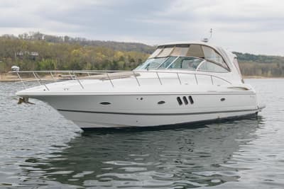 BOATZON | Cruisers Yachts 460 Express 2008