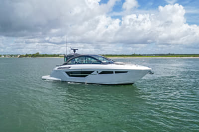 BOATZON | Cruisers Yachts 50 Cantius 2025