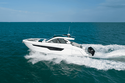 BOATZON | Cruisers Yachts 50 GLS OB 2027