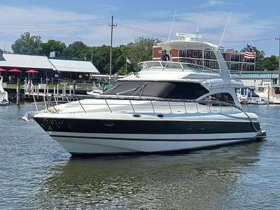 BOATZON | Cruisers Yachts 5000 Sport Sedan 2003 BOATZON | Cruisers Yachts 5000 Sport Sedan 2003