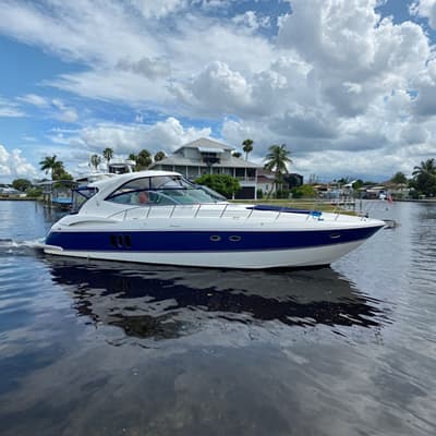 BOATZON | Cruisers Yachts 520 Express 2006