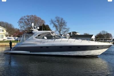 BOATZON | Cruisers Yachts 560 Express 2008