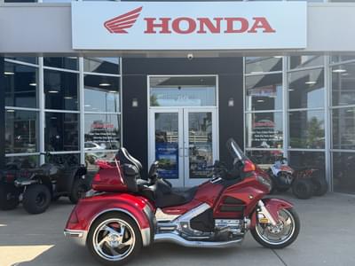 BOATZON | CSC Motorcycles GOLDWING AUDIO COMFORT CSC TRIKE 2014