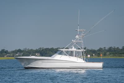 BOATZON | Custom Carolina East bay 2001