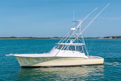 BOATZON | Custom Carolina Express Sportfish 2005