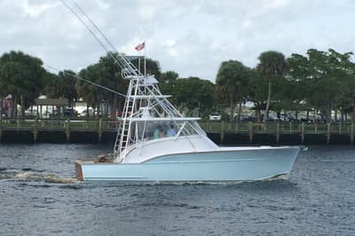 BOATZON | Custom Carolina Warren ONeal 2015 renovation 1964