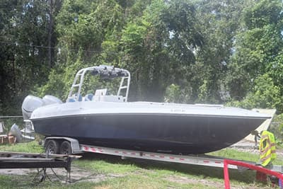 BOATZON | Custom Center Console Signature 1990