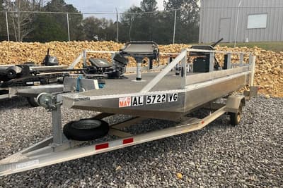 BOATZON | CustomBilt Pondtoon 1672 2024