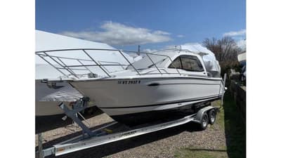 BOATZON | Cutwater Boats C24 COUPE 2019