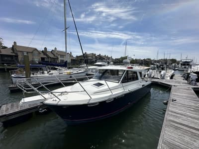 BOATZON | Cutwater C28 LE 2016