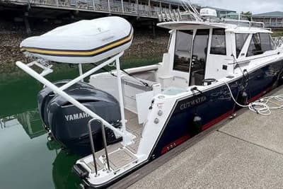 BOATZON | Cutwater C288 Coupe 2025