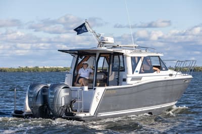 BOATZON | Cutwater C288 Coupe 2026