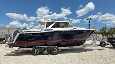 BOATZON | Cutwater C288 Coupe 2027