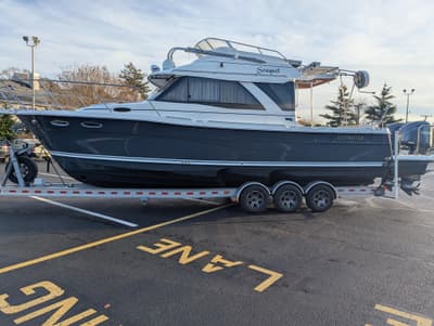 BOATZON | Cutwater C32 CB 2022