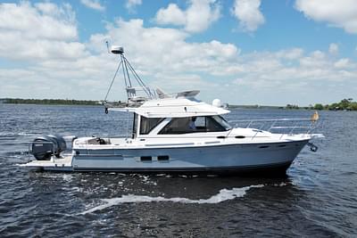 BOATZON | Cutwater C32 CB 2023 BOATZON | Cutwater C32 CB 2023