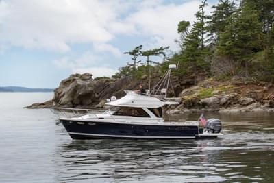 BOATZON | Cutwater C32 CB 2026 BOATZON | Cutwater C32 CB 2026