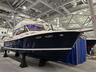 BOATZON | Cutwater C32 CB LE 2025 BOATZON | Cutwater C32 CB LE 2025