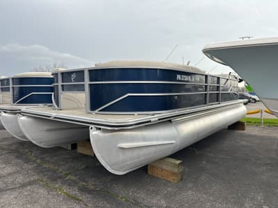 BOATZON | Cypress Cay C232FR 2023