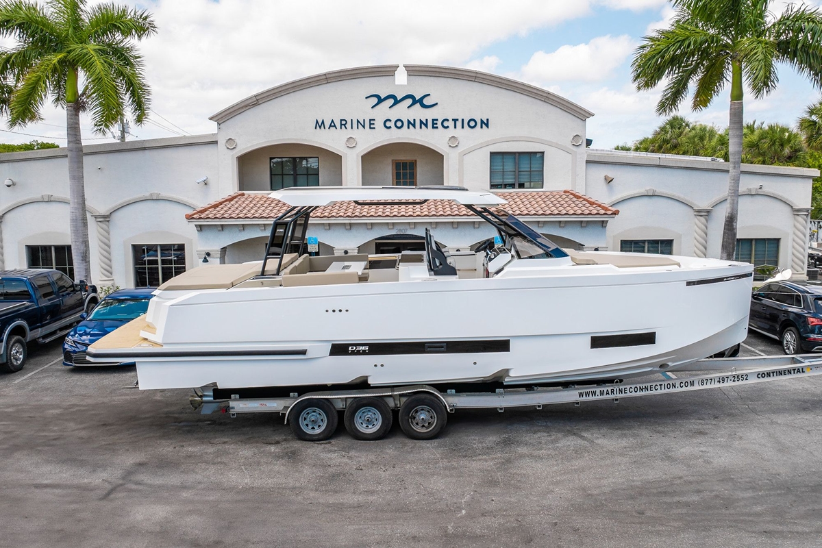 2025 DE ANTONIO D36 OPEN - Sold Boat