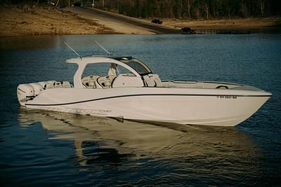 BOATZON | Deep Impact 399 Sport 2021