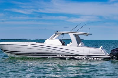 BOATZON | Deep Impact 399 Sport 2024