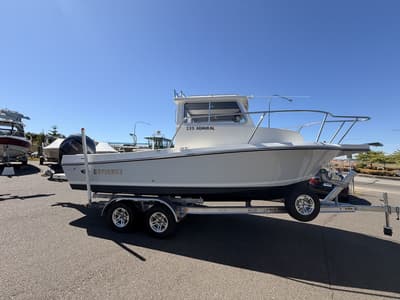 BOATZON | Defiance Admiral 220 EX 2027