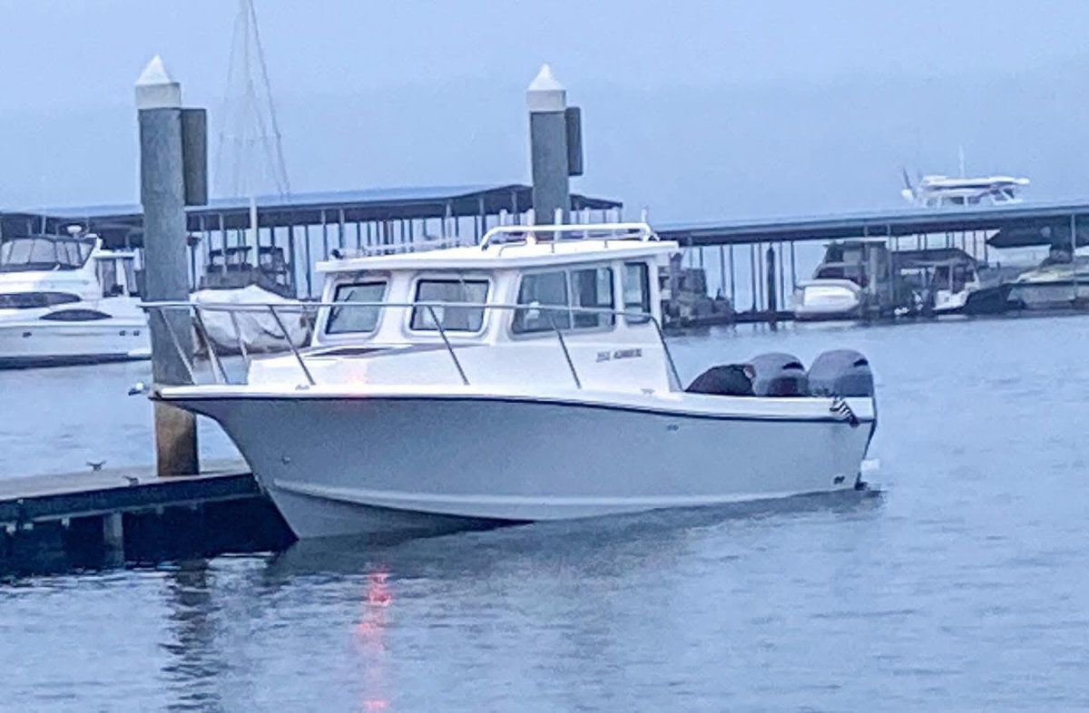 2025 Defiance Admiral 250 EX - Sold Boat