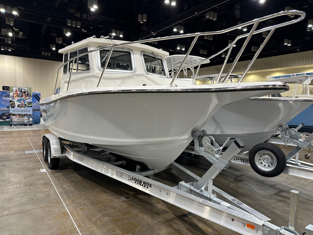 2026 Defiance Admiral 250 EX - Sold Boat