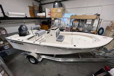BOATZON | Defiance Catalina 190 2026