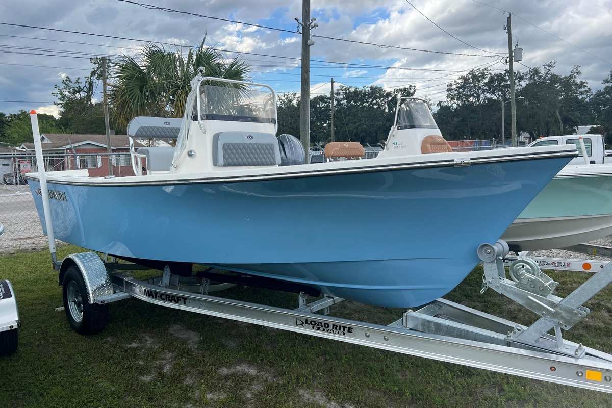 2026 Defiance Catalina 190 - Sold Boat