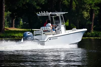 BOATZON | Defiance Catalina 210 2027