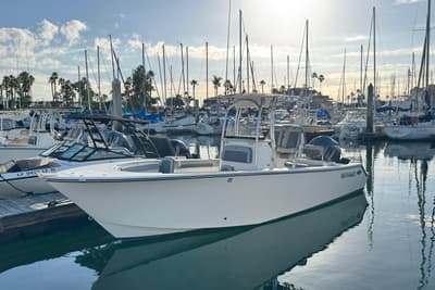 BOATZON | Defiance Catalina 240 2025