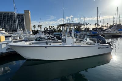 BOATZON | Defiance Catalina 240 2025