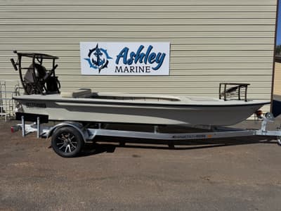 BOATZON | Delta Boatworks D18 T Guide Series GUIDE SERIES 2026