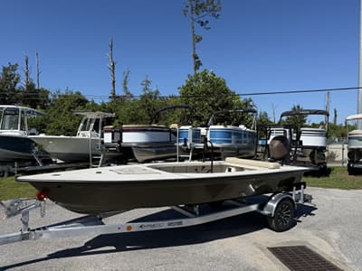 BOATZON | Delta Boatworks D18 Tiller 2027