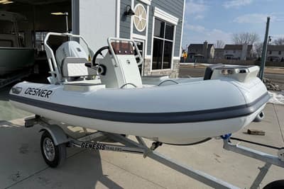BOATZON | Desner SP330 2026