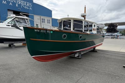 BOATZON | Devlin Surf Scoter 2000