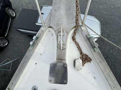 BOATZON | Dickerson TriCabin 1986