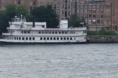 BOATZON | Dinner Excursion Passenger 1985