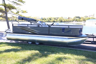 BOATZON | Dockside By South Bay 22 DQ 2027