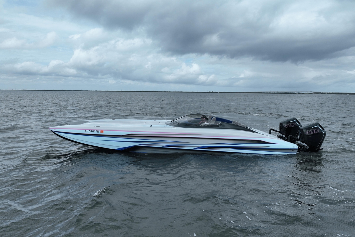 2024 Doug Wright 32 - Sold Boat